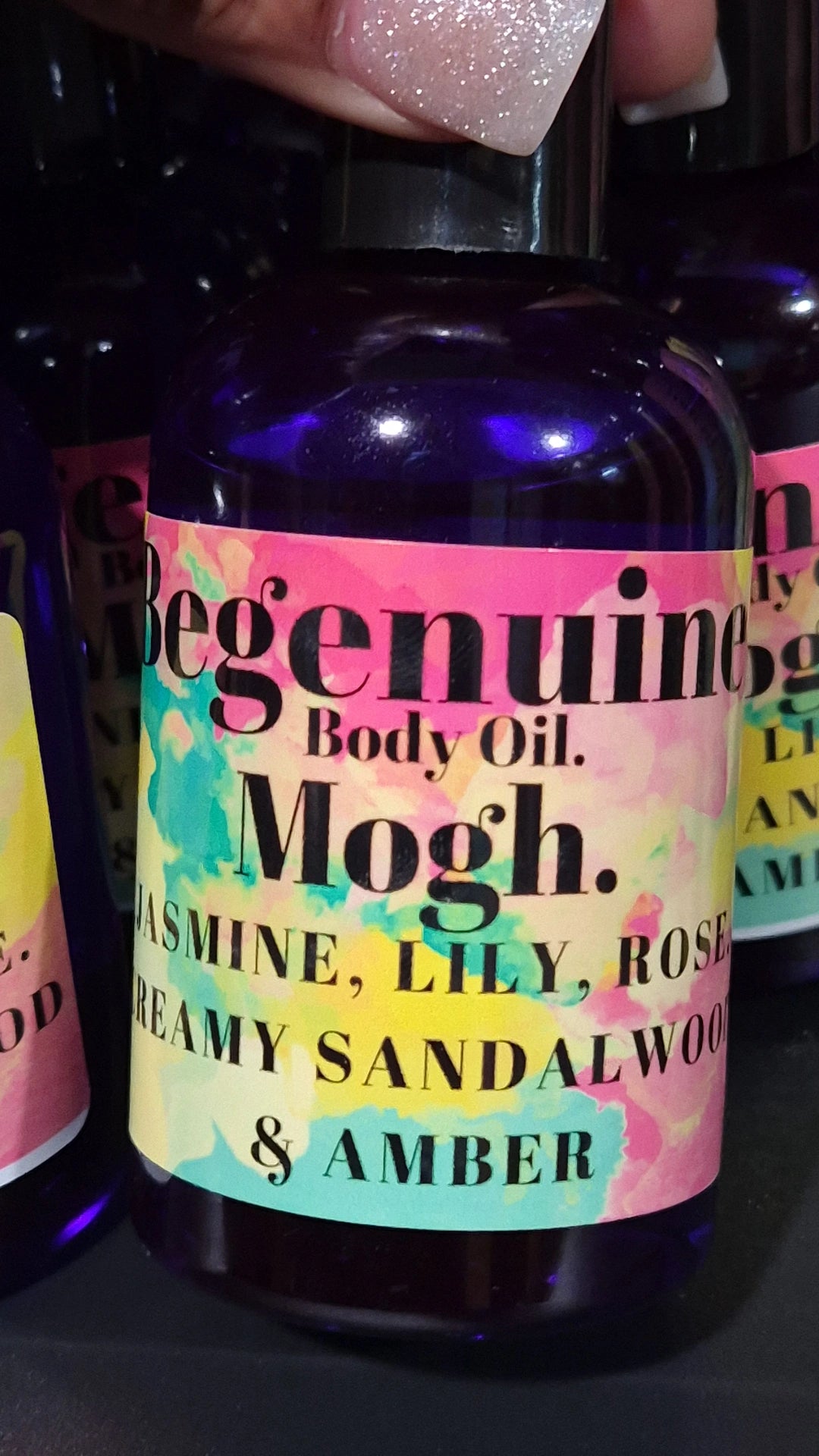 Mogh body oil